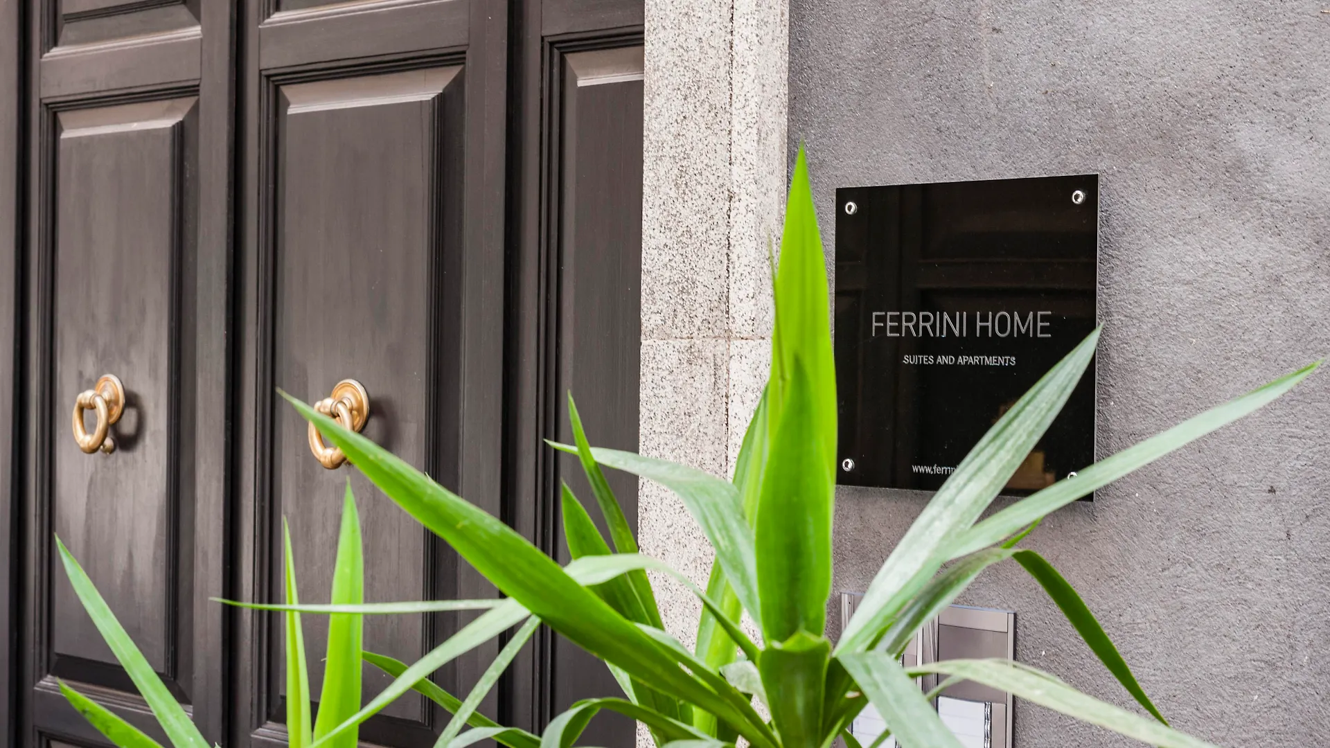 Ferrini Home - Via Monte Sant'Agata CTA Italien